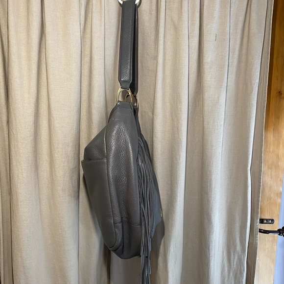 G.I.LI. Fringed Leather Hobo Bag - Picture 7 of 15